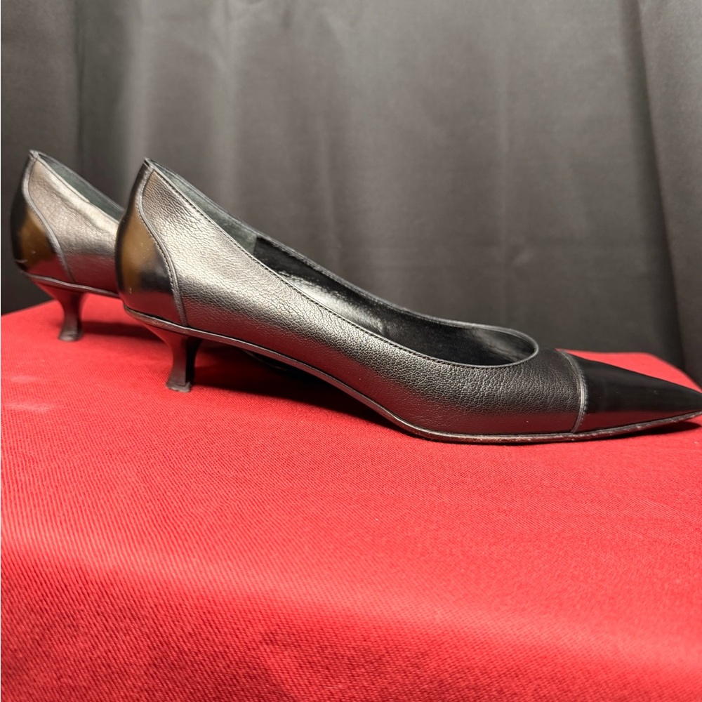 Gucci Black Leather Footwear - Picture 2 of 8